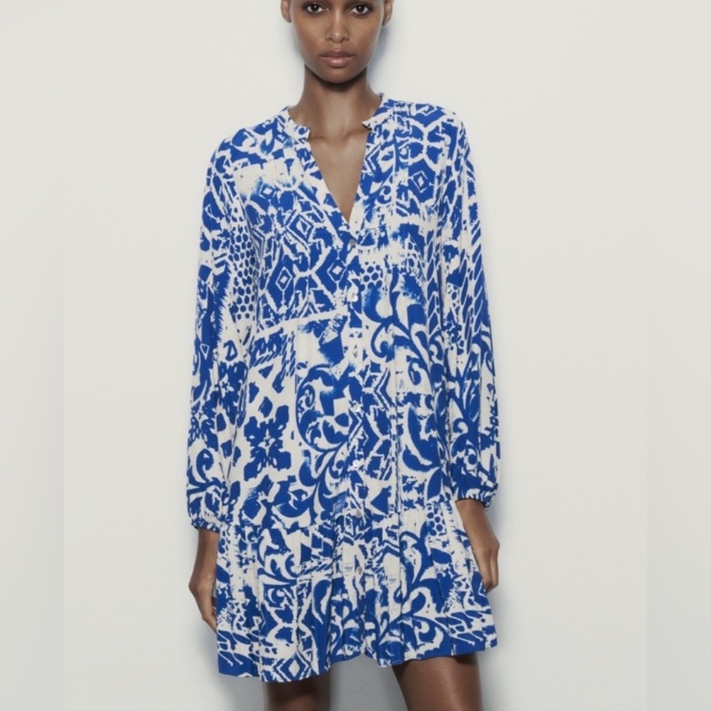 Zara Blue and White Floral Dress mini dress Sz M
